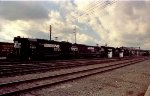 NS 5225 and others in Glenwood Yard